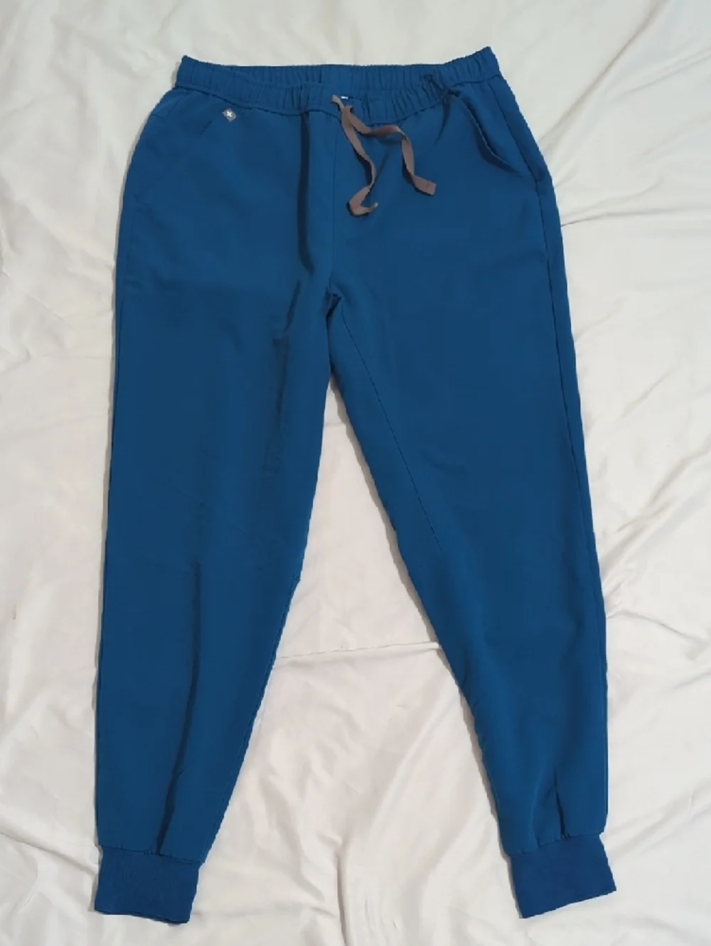 Figs Tansen Jogger Scrub Pants, Color Alps Blue Size L